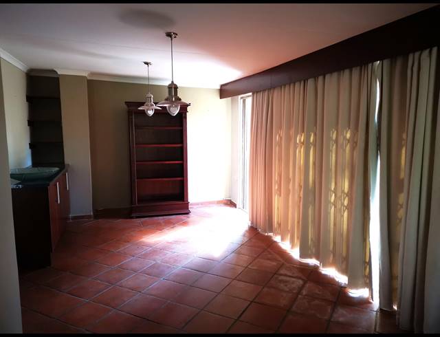 3 BEDROOM TOWNHOUSE TO LET IN WATERKLOOF GLEN